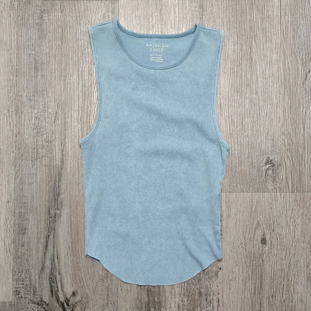 AE Daily Fave Tank - Picture 2 of 4